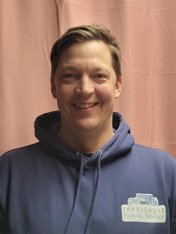 patrik schramke - fahrlehrer